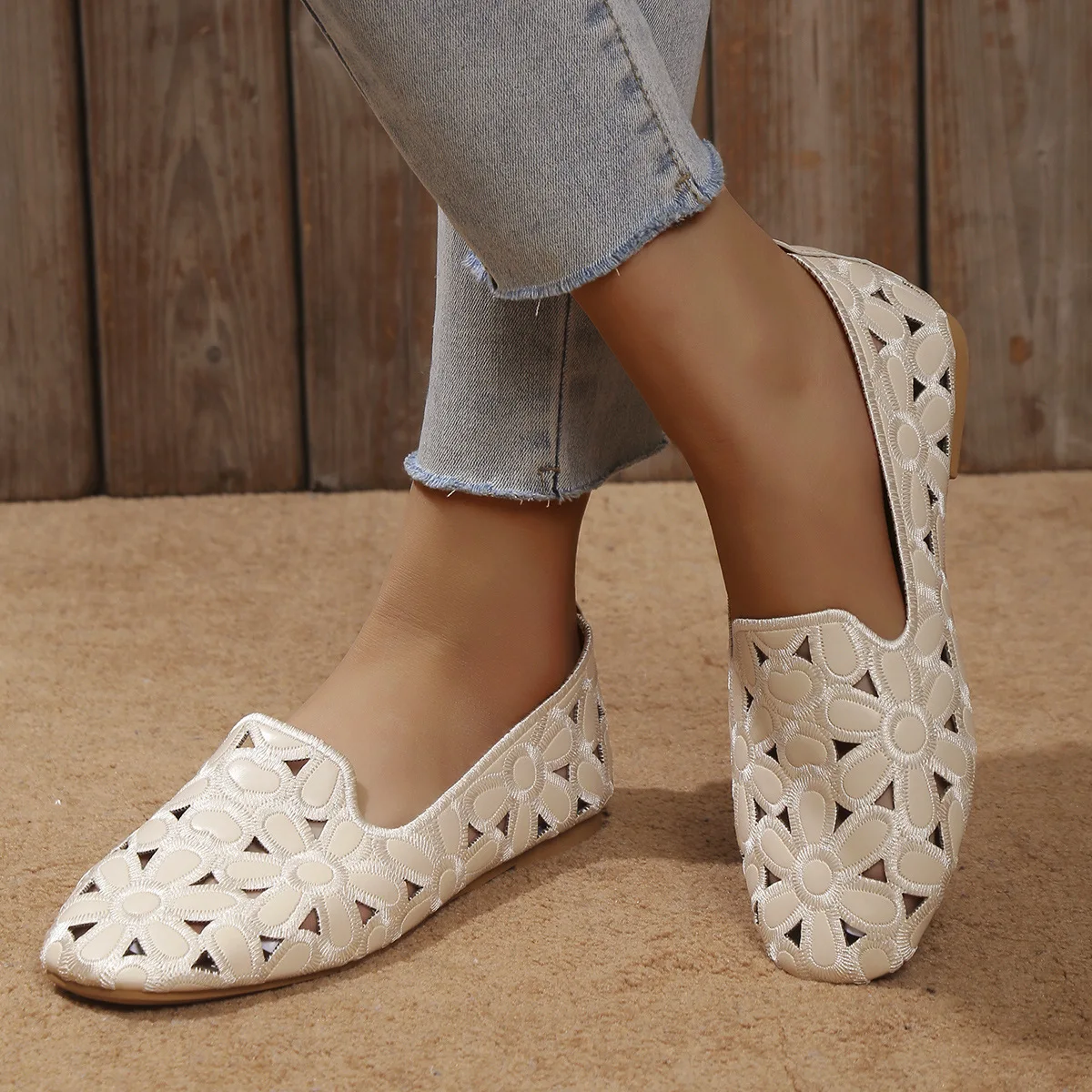 Women Flats Slip on Loafers Foldable Flats for Women Square Toe Single Shoes Hollow Out Fashion Party Casual Fashion Women Shoes