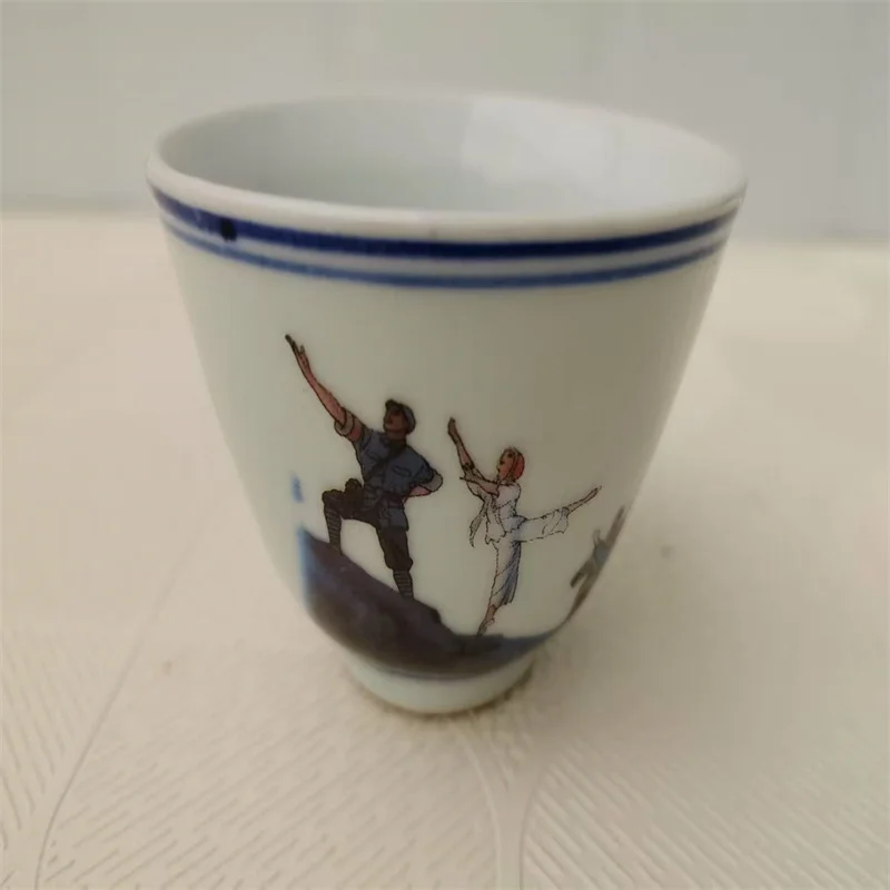 

Cultural Revolution porcelain tea bowls, Featuring the model opera "White haired woman"Pattern