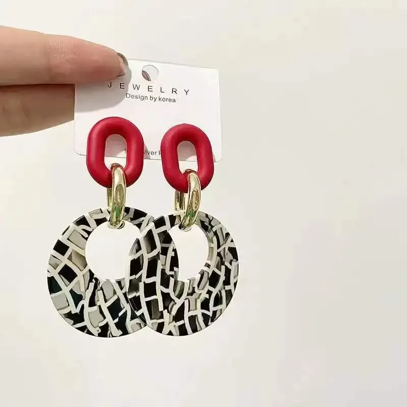 New Arrival Sweet and Fresh Geometric Leopard Print Round Dangle Earrings for Women Korean Trendy Exaggerated Earrings Jewelry