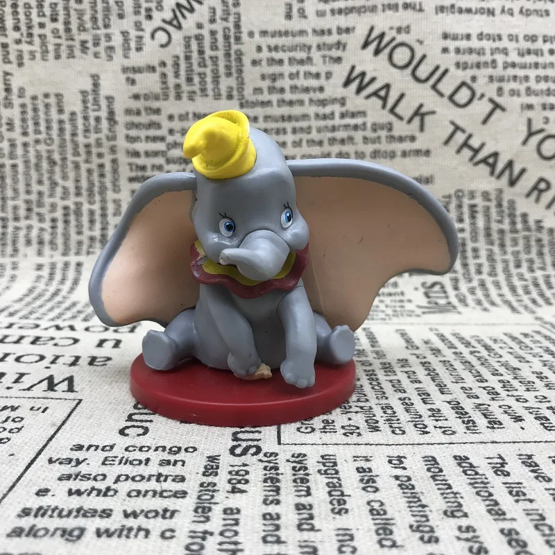 Disney Dumbo The Little Flying Elephant Circus Car Mounted Ornaments Desktop Doll Anime Doll Peripheral Ornaments Gifts