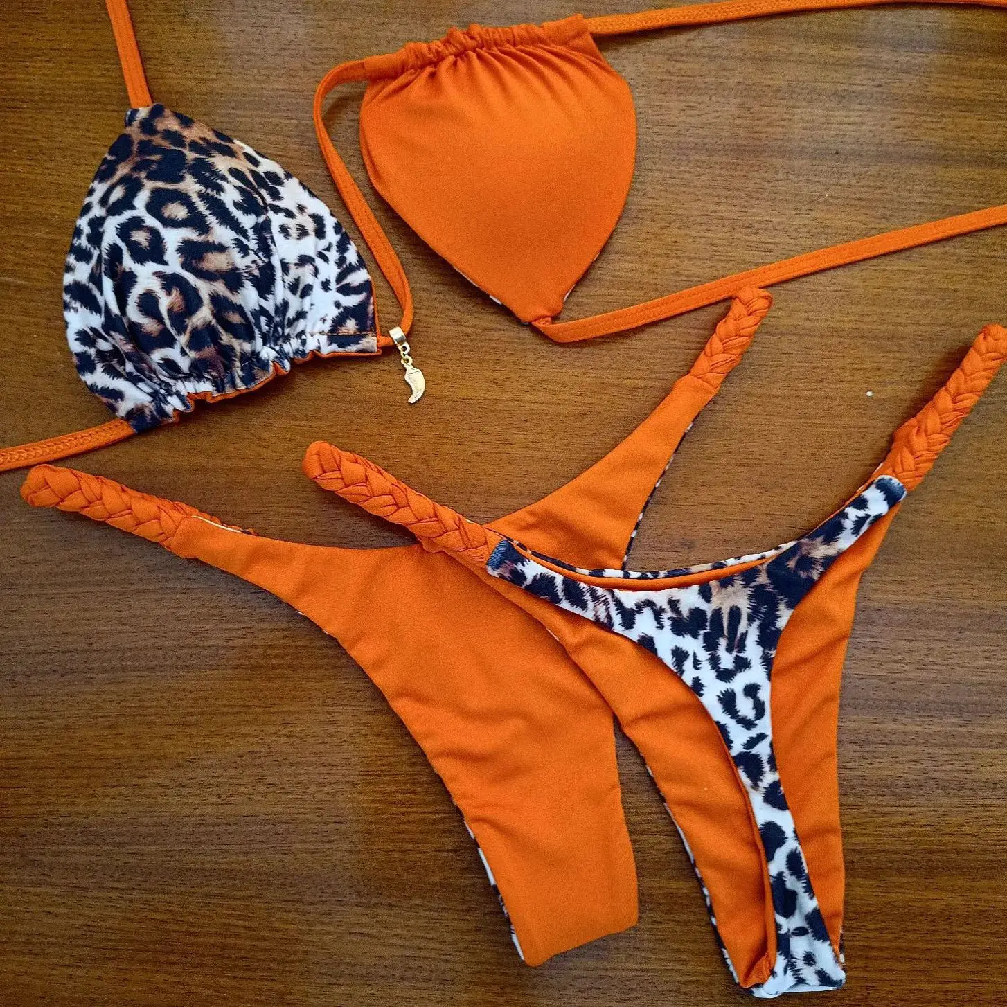 

New Split Leopard Print Color-block Swimsuit Women's Bikini Sexy Slim Look Gather Two-piece Swimsuit
