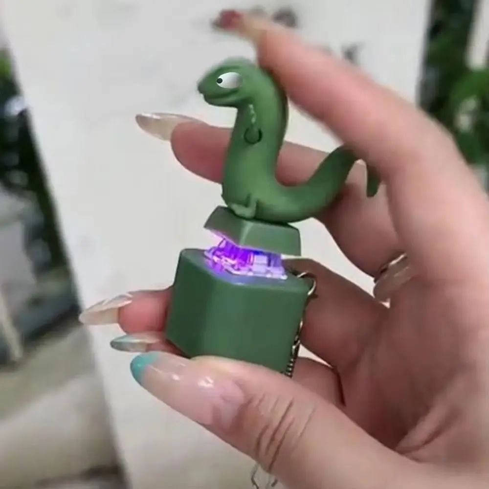 Flash Effects Lizard Button Keychain With LED Rechargeable Lizard Voice Key Ring Sensory Design Colorful Lights