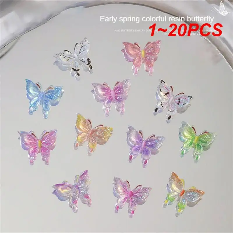 Sweet Luxury Butterfly Nail Art Charms 3D Resin Kawaii accessori decorazioni in cristallo per unghie Ice Clear Carft Ornament