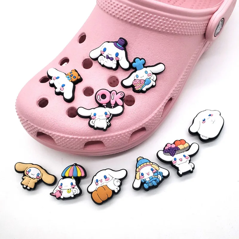 Lindos dijes de zapatos Miniso Sanrio para sandalias, accesorios, decoraciones para zapatos, alfileres para niños y niñas, regalo de recuerdo