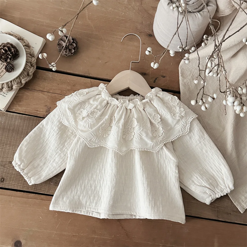 

2025 Spring New Baby Girls Long Sleeve Lace Collar Tops Sweet Flower Infant Toddler Princess Bottoming Shirt Solid Baby Clothes