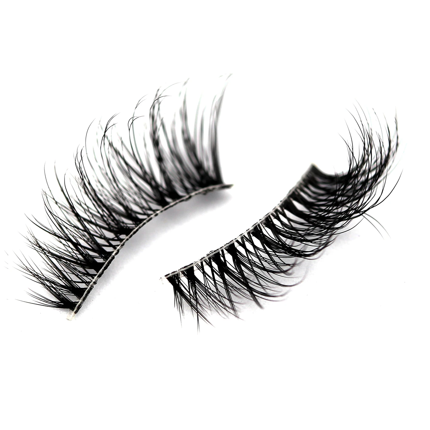 Mezze ciglia Estensioni mezze ciglia dall'aspetto naturale Ciglia finte durevoli per occhi Ciglia finte di facile applicazione