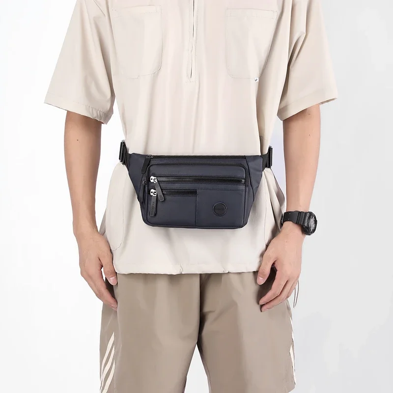 Bolsa masculina de cintura cruzada com vários compartimentos com alça ajustável e necessidades de viagem, adequada para deslocamento diário, ao ar livre e
