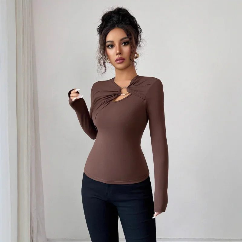 

2025 Autumn and Winter New Asymmetrical Cutout Metal Decoration Women's Autumn Tops Casual Fashion Slim Fit Women's Tops