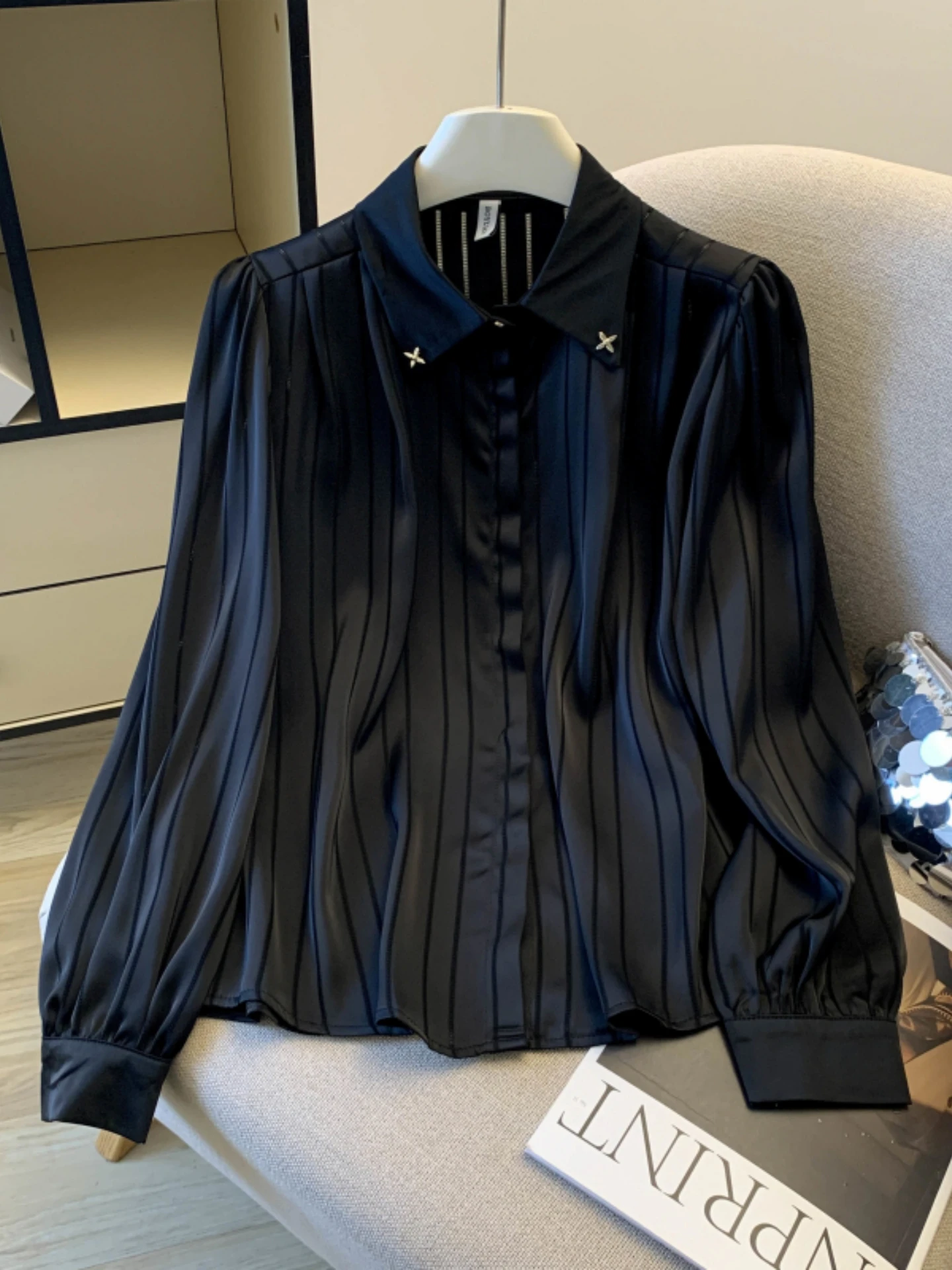 

Silk Satin Long Sleeve Neck Base Shirt Women's Spring Autumn plus Size Slimming Unique Personality Korean Style Blouse