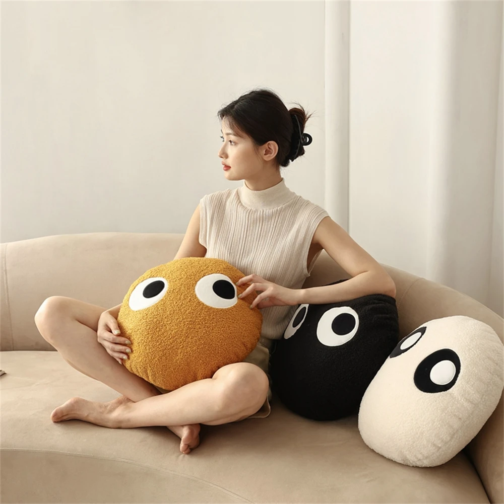 Nordic Ball Shaped Plush Wool Cushion Living Room Decor Big Eyes Throw Pillow Home Pillows for Sofa Creative Rest Waist Pillow