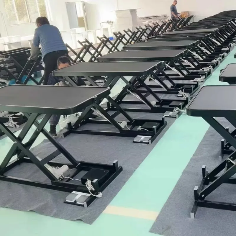 

Electric Lifting Table Black Pet Grooming Table for Pet Beauty Salon Plastic Desktop Pet Grooming Equipment