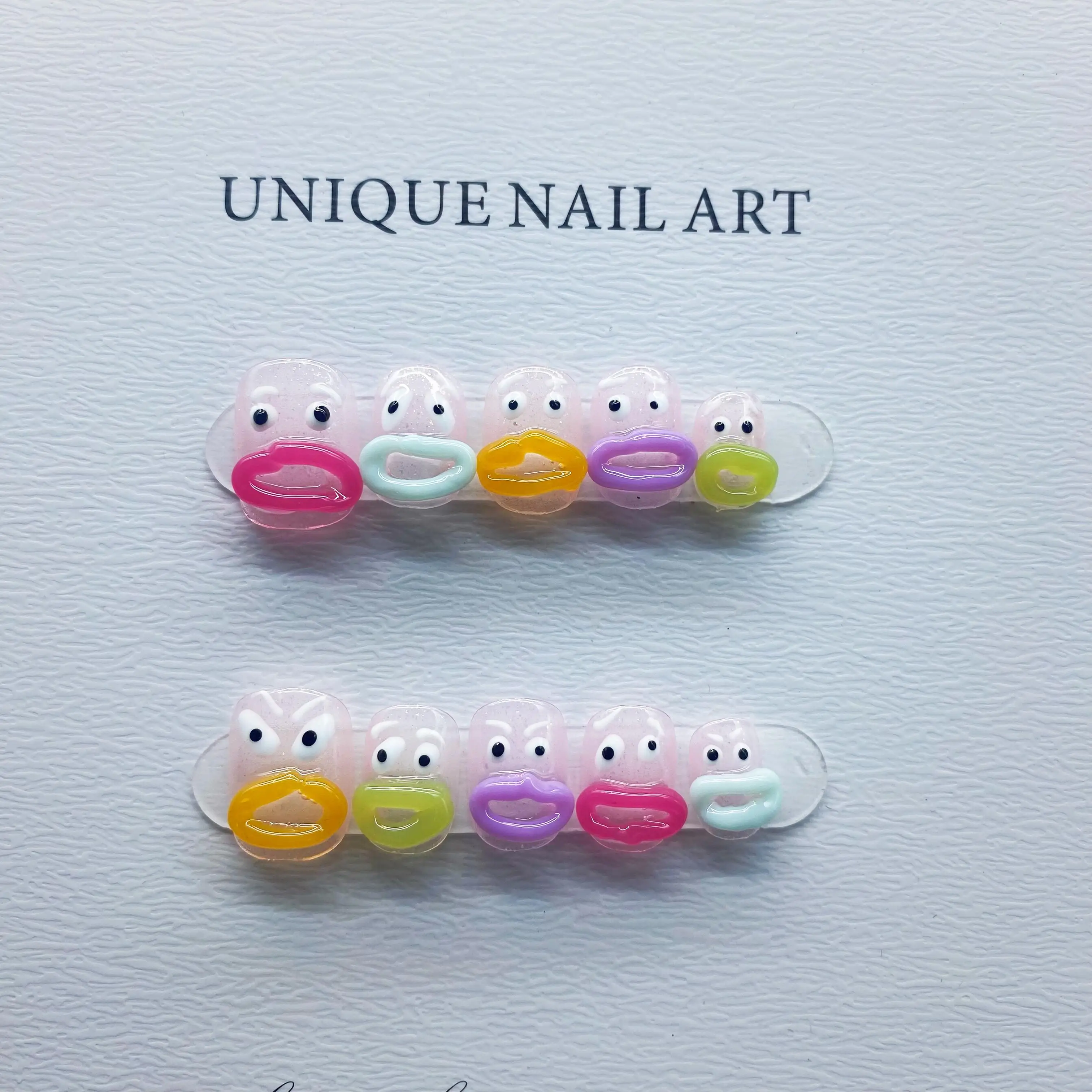 Wholesale Cute Hand-Sculpted Carved Sausage Mouth Detachable High-Quality Whitening Handmade Press On Nails.No.D129