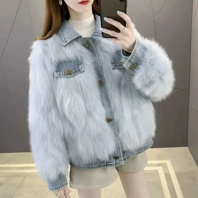 

2025 Autumn/Winter New Women's Fur Jacket Commuter Splicing Fake Fur Cowboy Jacket