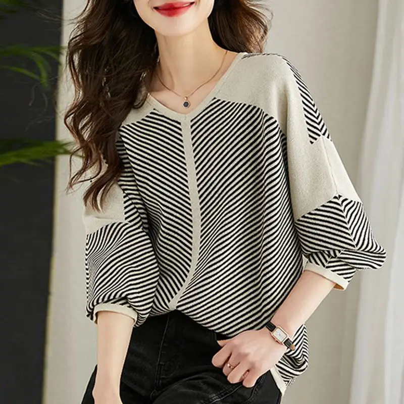 Temperament Summer Sweaters Women\'s V-Neck Striped Contrast Color Patchwork Fashion Casual Versatile Loose Long Sleeve Knit Tops