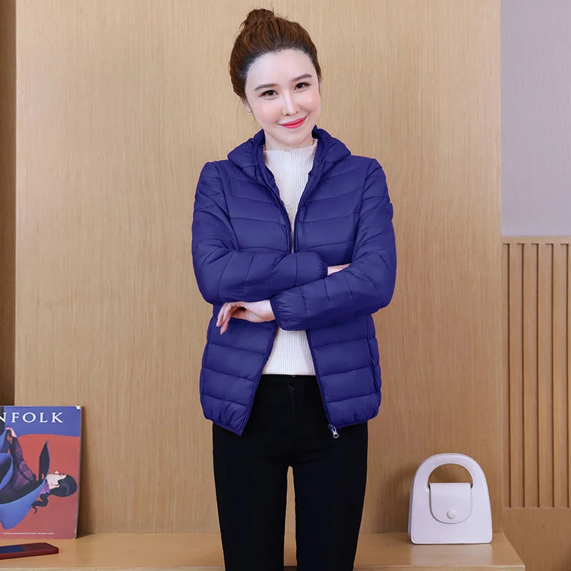 2023 New Women Down Cotton Coat Winter Jacket Female Light Down Cotton Parkas Hood Cottoned Outwear Slim and Short Overcoat