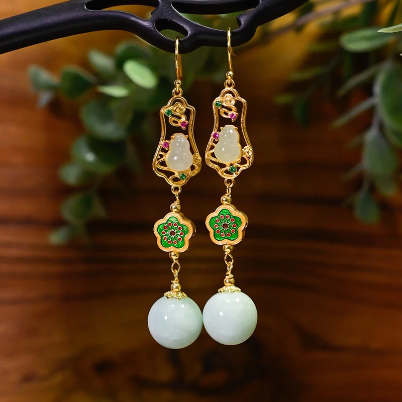 

Natural A-grade Jadeite S925 Silver Earrings Silver-plated Gold-inlaid Hetian Jade Gourd Earrings Chinese Classical