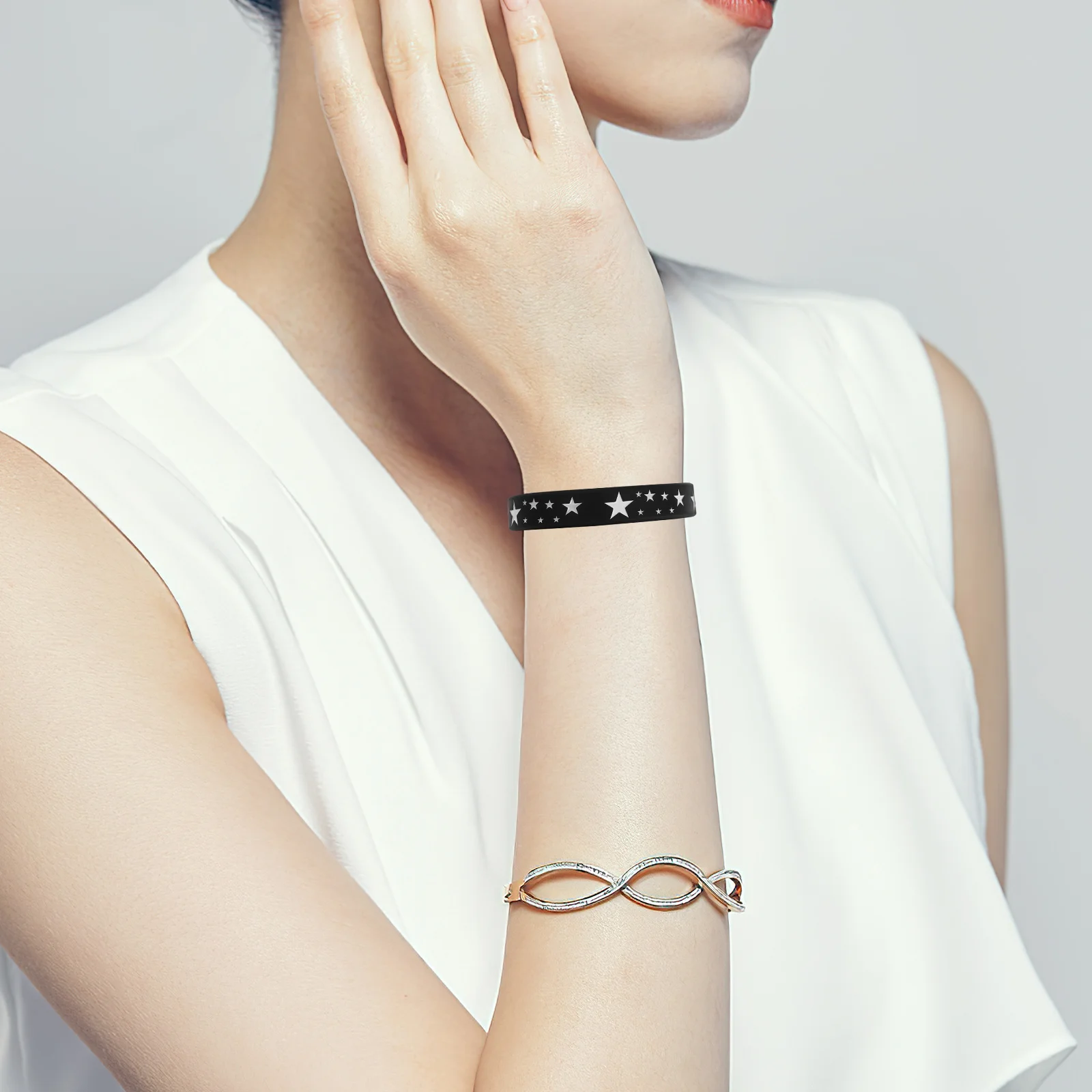 

6Pcs Silicone Wristband Handmade Star Pattern Stretchy Bracelets for Women Men Comfortable Lightweight Wear-Resistant Decorative