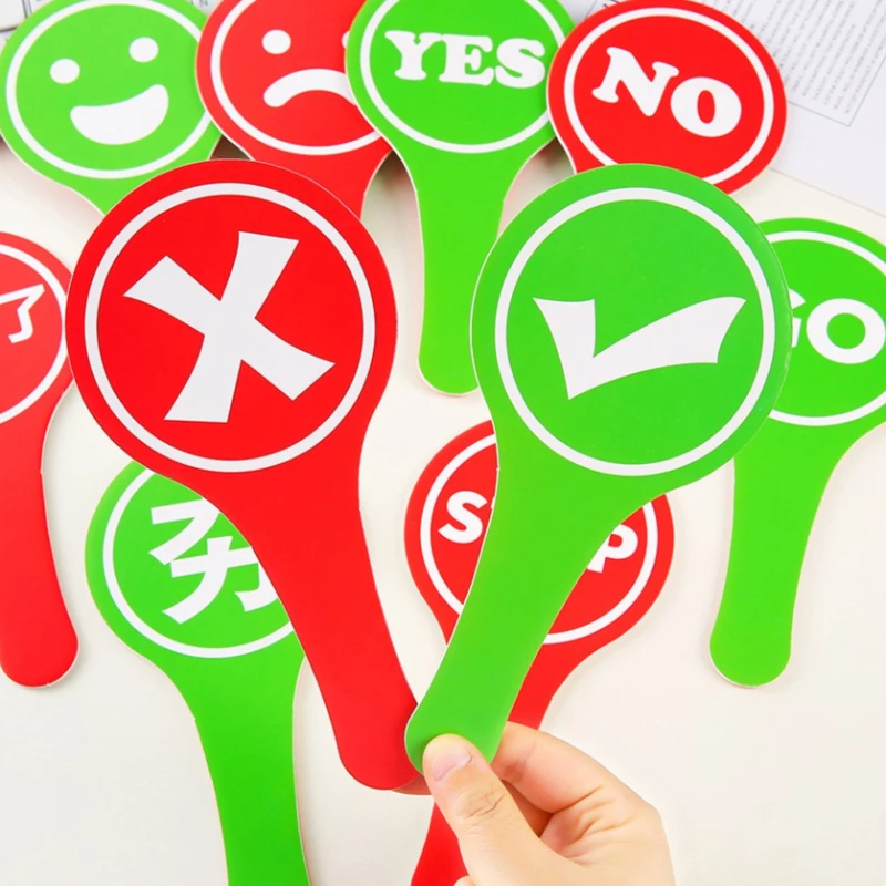 1PC Dual Sided Hand Held Response Card Red Green Voting Handheld Signs for Classroom Game Debate Meeting & Event