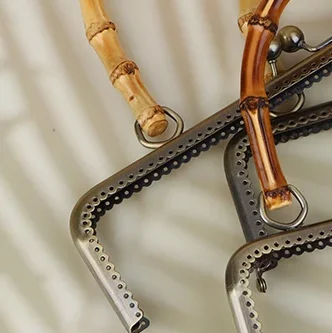 1Pc Vintage Metal Purse Bag Frame Kiss Clasp Lock With Bamboo Handle Jewelry Clasps Sewing Fasteners Purse Making Supplies
