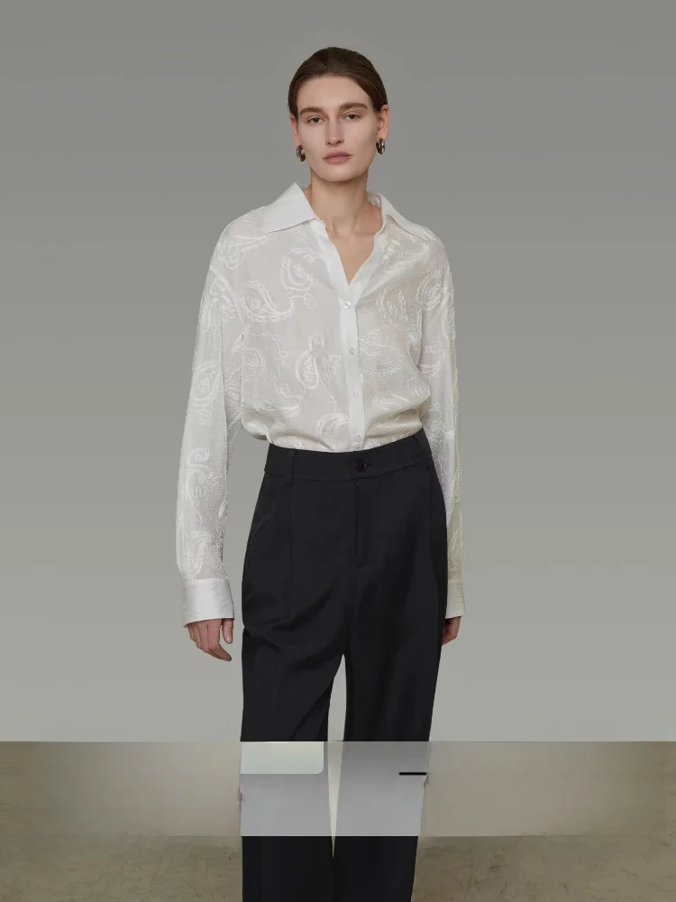 

Ele Loose Long Sve Embroidered irt for Women White Casual Commute Sle High End Feeling Faionable Slimming Top