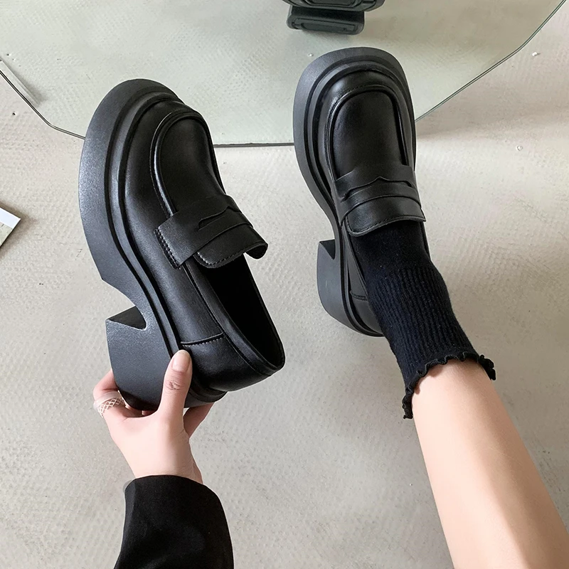 

Новые черные женские лоферы 2026, весенние туфли без шнуровки на платформе в британском стиле, туфли Мэри Джейн, женская японская униформа Jk, туфли Лолиты