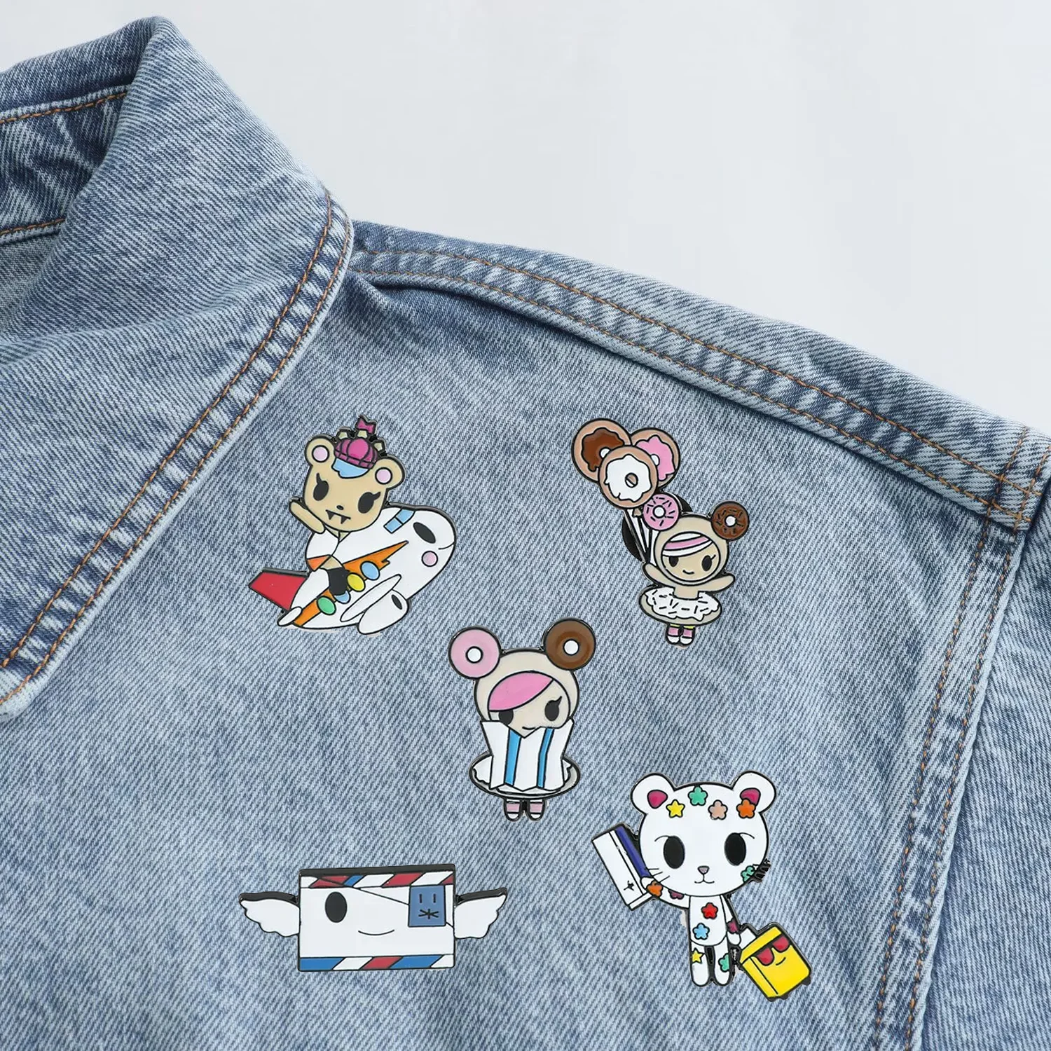 

1 Set Cute and Creative Japanese Cartoon Character Metal Badge Accessories Tokidoki Cartoon Character Alloy Brooch Accessories