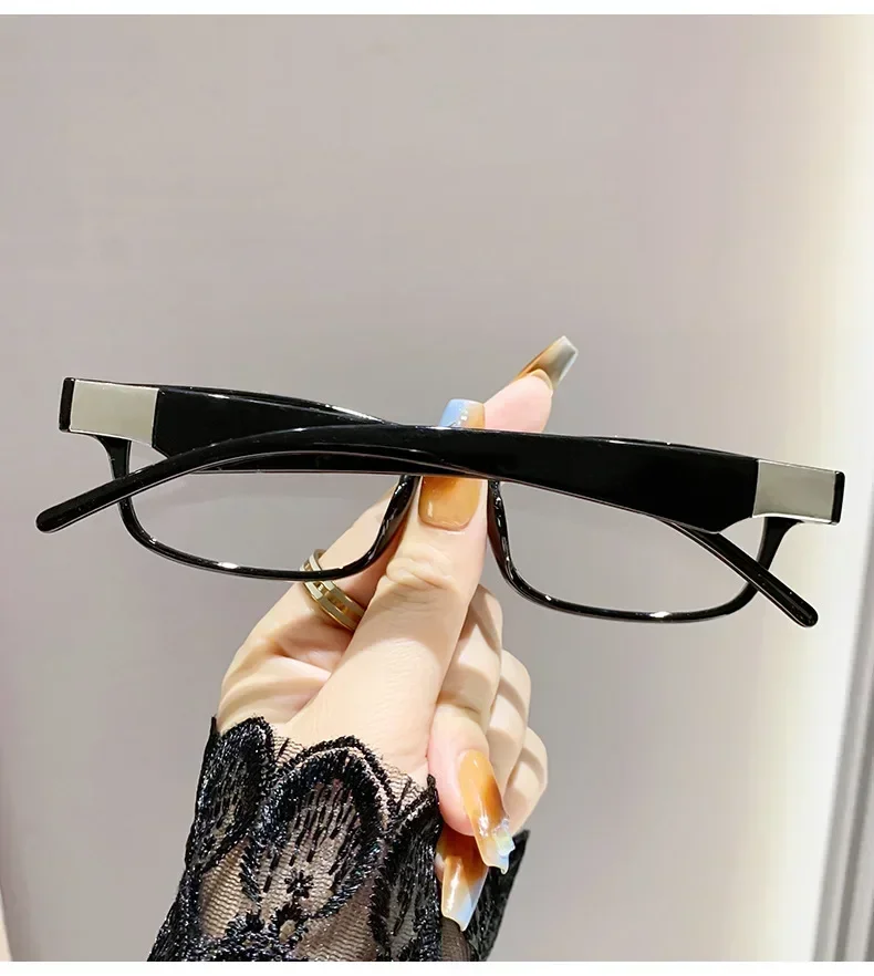 0~ +4,0 Leoparden-Lesebrille, Anti-Blaulicht-Druck, Presbyopie-Brille, neutral, rechteckig, schwarzer Brillenrahmen, ältere Menschen – Detail 4