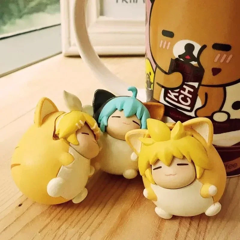 Bandai Anime Kagamine Rin Kagamine Len Hatsuns Mikuu Kawaii Cute Cat Pendant High Quality Figure Doll Model Toy Collection Gifts