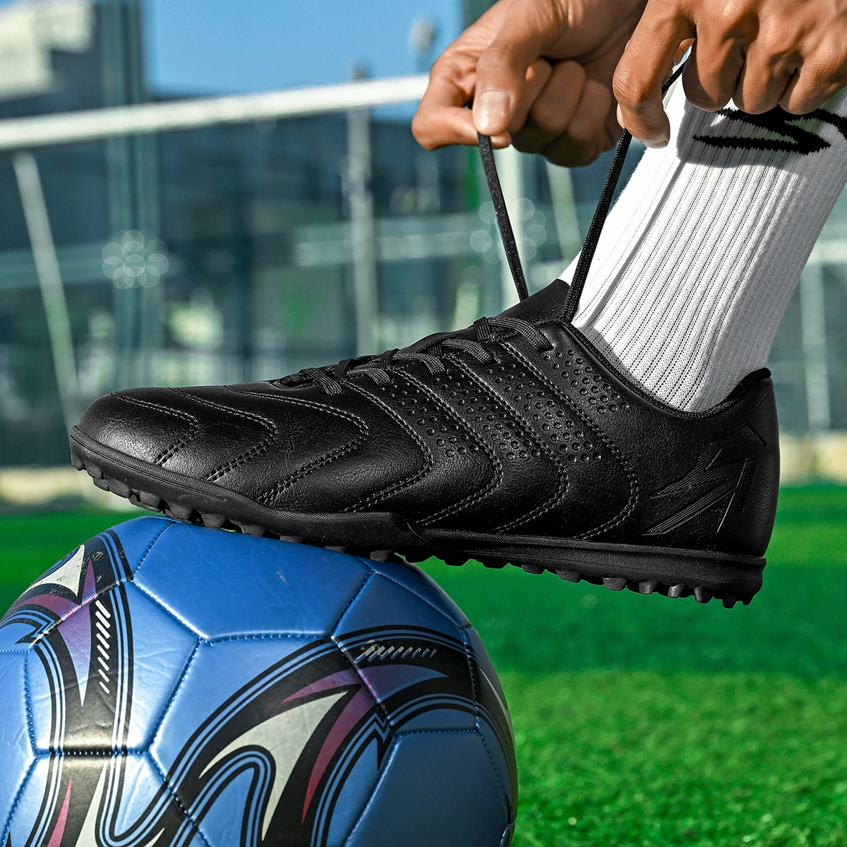 

All Season TF Turf Football Boots PU Breathable Fabric Upper Rubber Non-slip Sole Durable Men Women Teenager Shoes