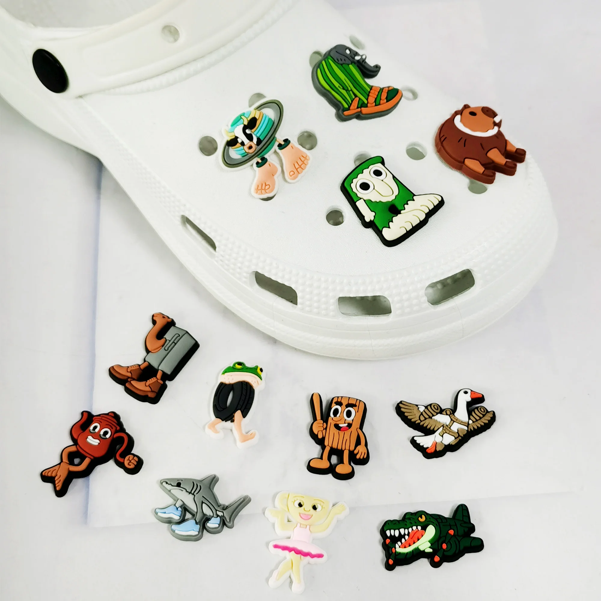 New Italian Brainrot Funny Animal Shoe Charms Cartoon Sandal Clog Shoe Accessories Decoration Buckle For Kids X-mas Gifts