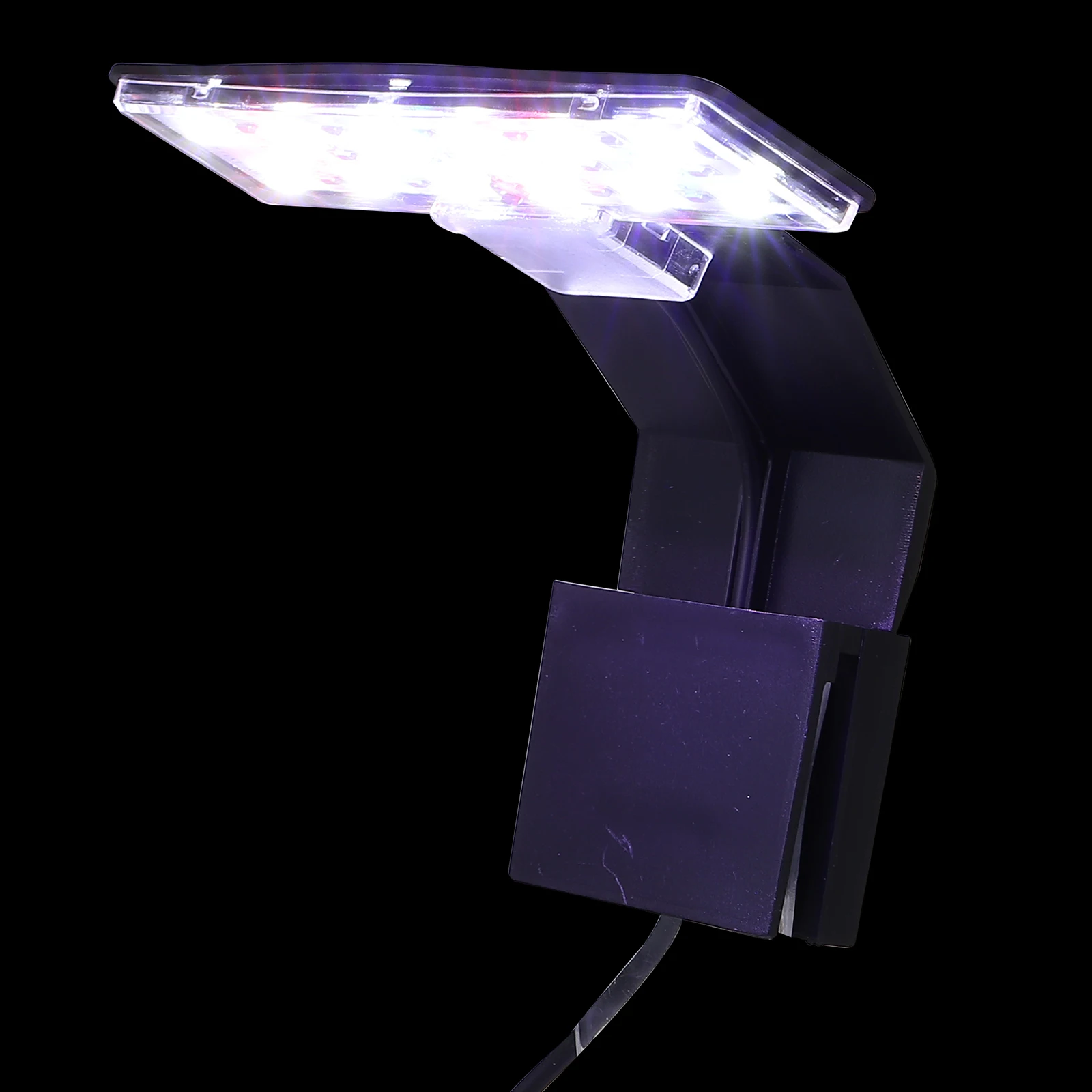 

Fish Tank Light Waterproof LED Aquarium Lighting Black Clip-on USB Charging Penetrating Power RestorationAquatic Plants Safe