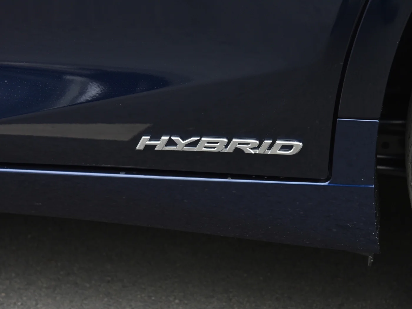 1 قطعة ثلاثية الأبعاد سيارة معدنية الهجين الخلفي لاصق الشعار الحاجز الجانب شعار الحاجز الجانب الذيل الباب جذع ملصق سيارة الخلفي ملصق اكسسوارات #4