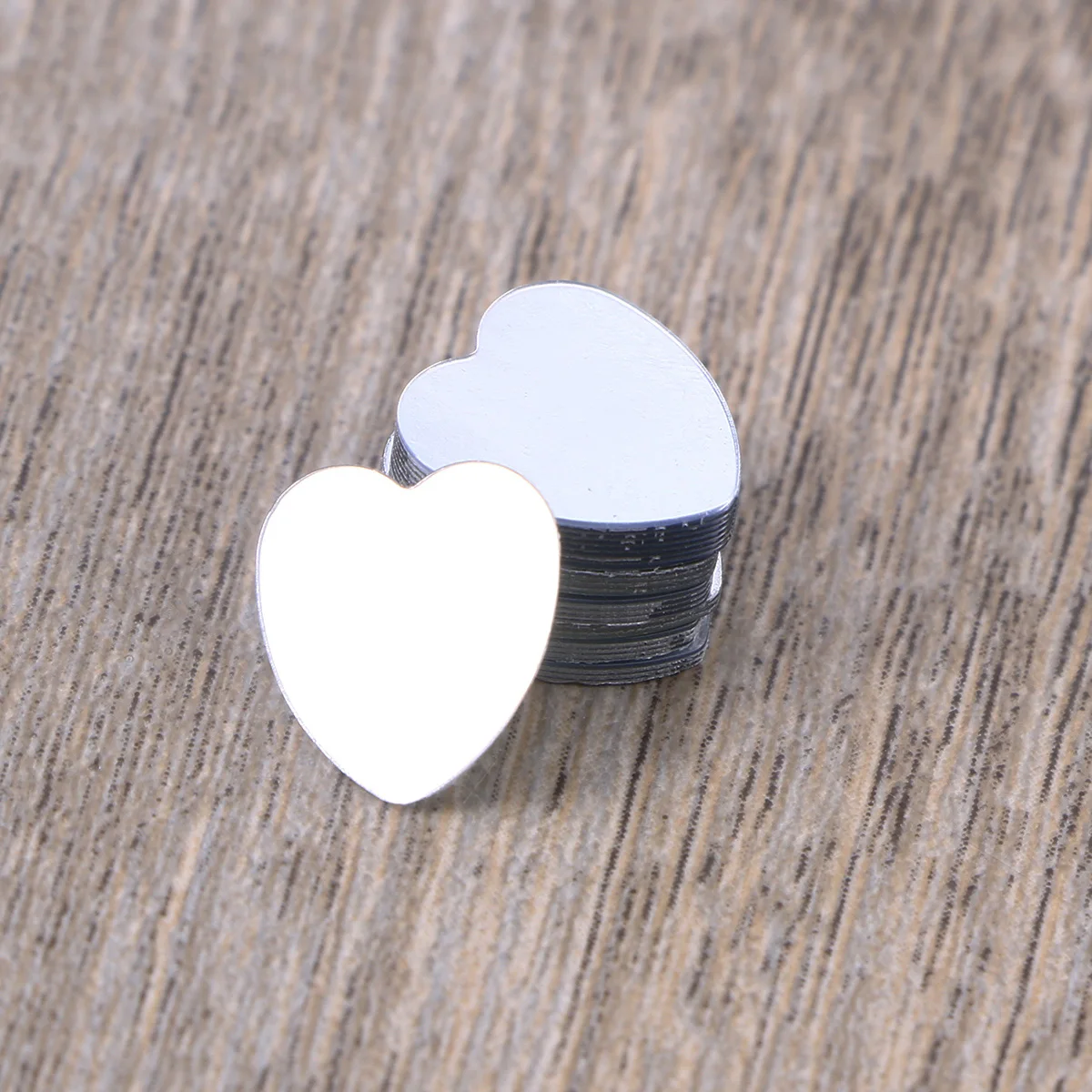 

30G Heart Shaped Confetti Table Decoration For Wedding Birthday Christmas Party Bridal Shower Anniversary Graduation Silver
