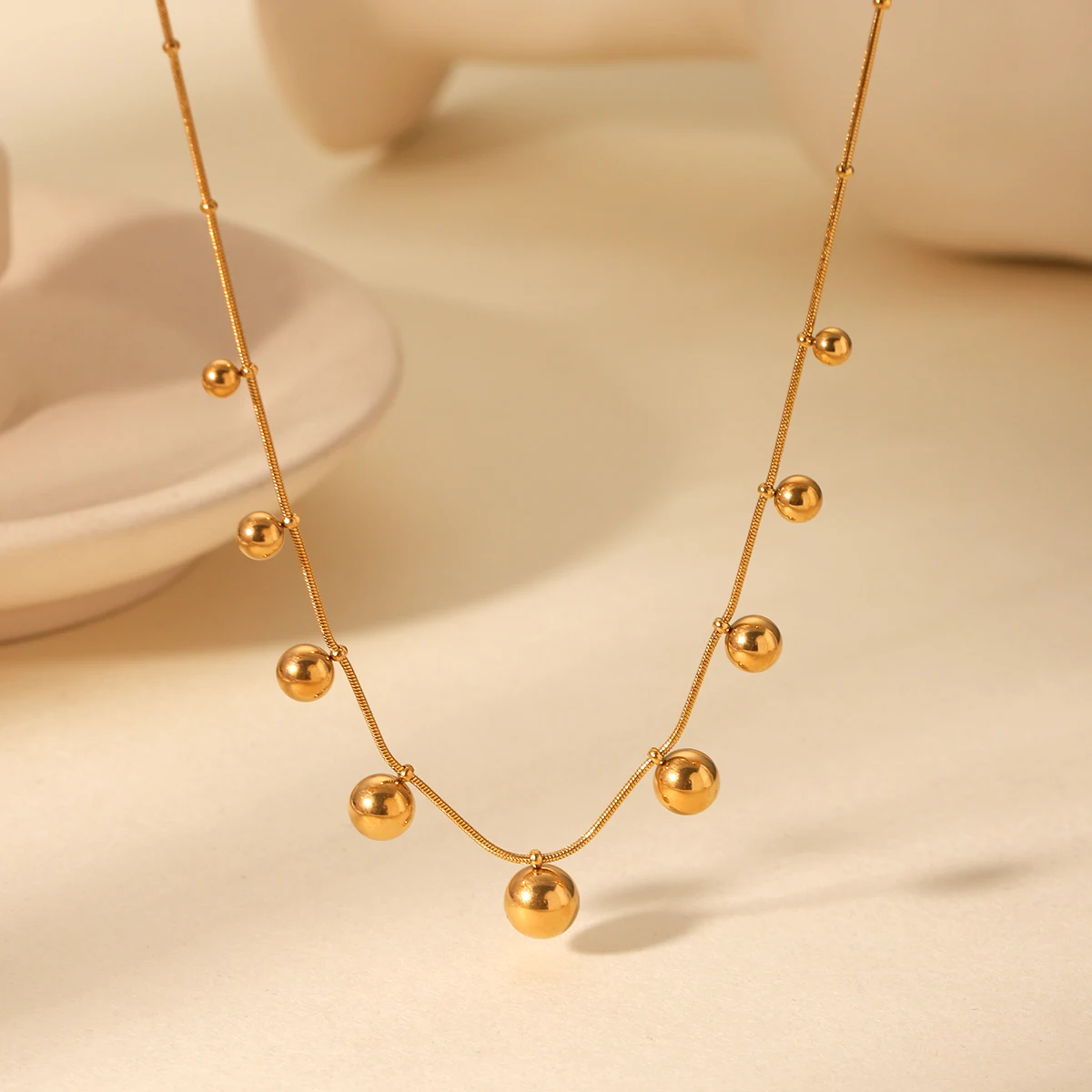 

Popular Stainless Steel Beaded Long Pendant Necklace Fashionable Simple Long Tassel Clavicle Chain Necklace Party Jewelry