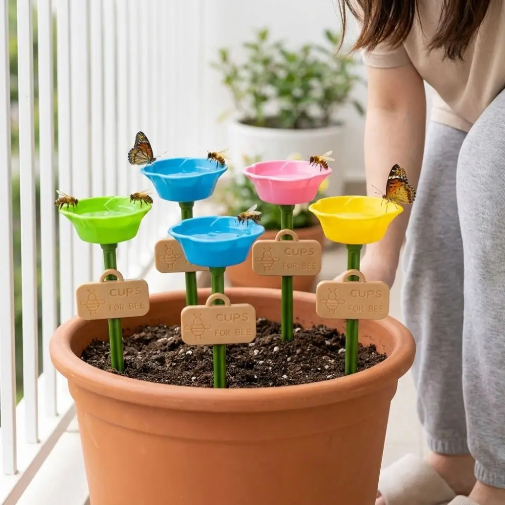 Flower Shaped Bee Watering Station Weatherproof Rust-resistant Pollinator Feeder Colorful UV Resistant Bird Water Dispenser