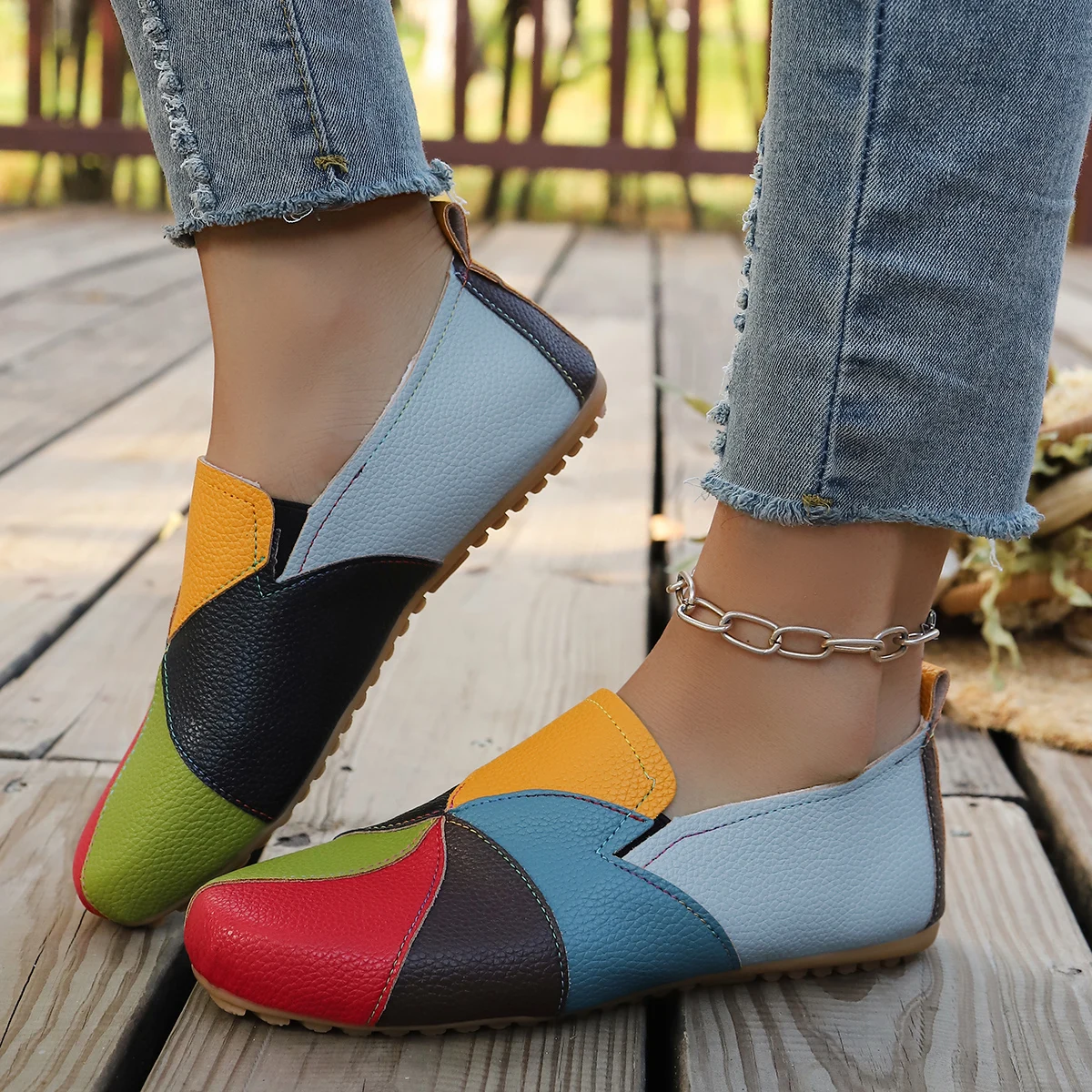 

Women Flats Ethnic Style Retro Soft Sole Flat Shoes Women Mixed Colors Autumn Sneakers Women Lightweight Comfortable Loafers