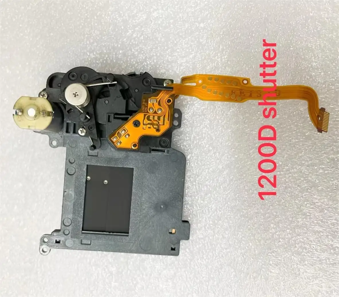 Original Camera Shutter Unit With Blade And Motor For Canon 1200D 1300D 1500D Camera Repair Parts