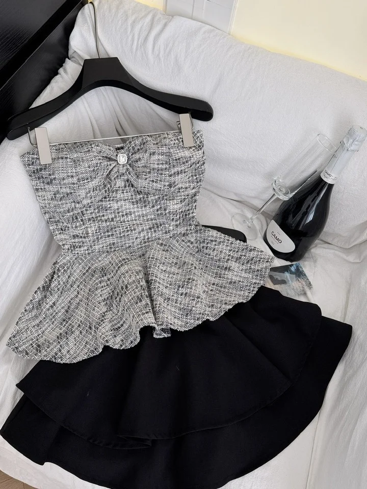 

Faionable Cheered Tube Top And High Waist Puffy Skirt Set Women's Svel Slimming Outfit Autumn Collection 2025