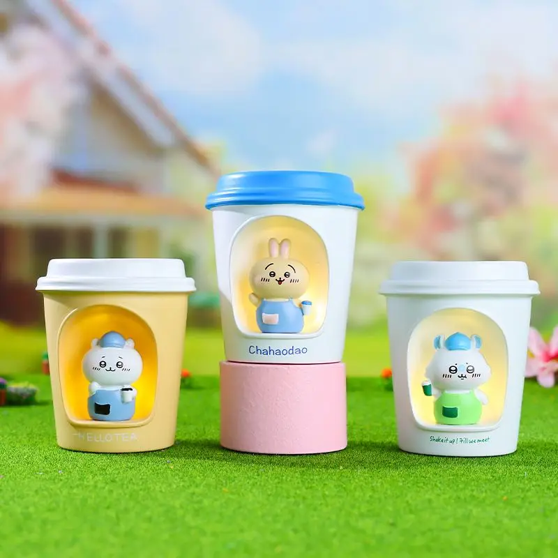 

Милый держатель для ручек Kawaii Chiikawa Usagi Hachiware в стиле аниме, модный забавный сюрприз-бокс, светящиеся настольные украшения в виде чашки молочного чая