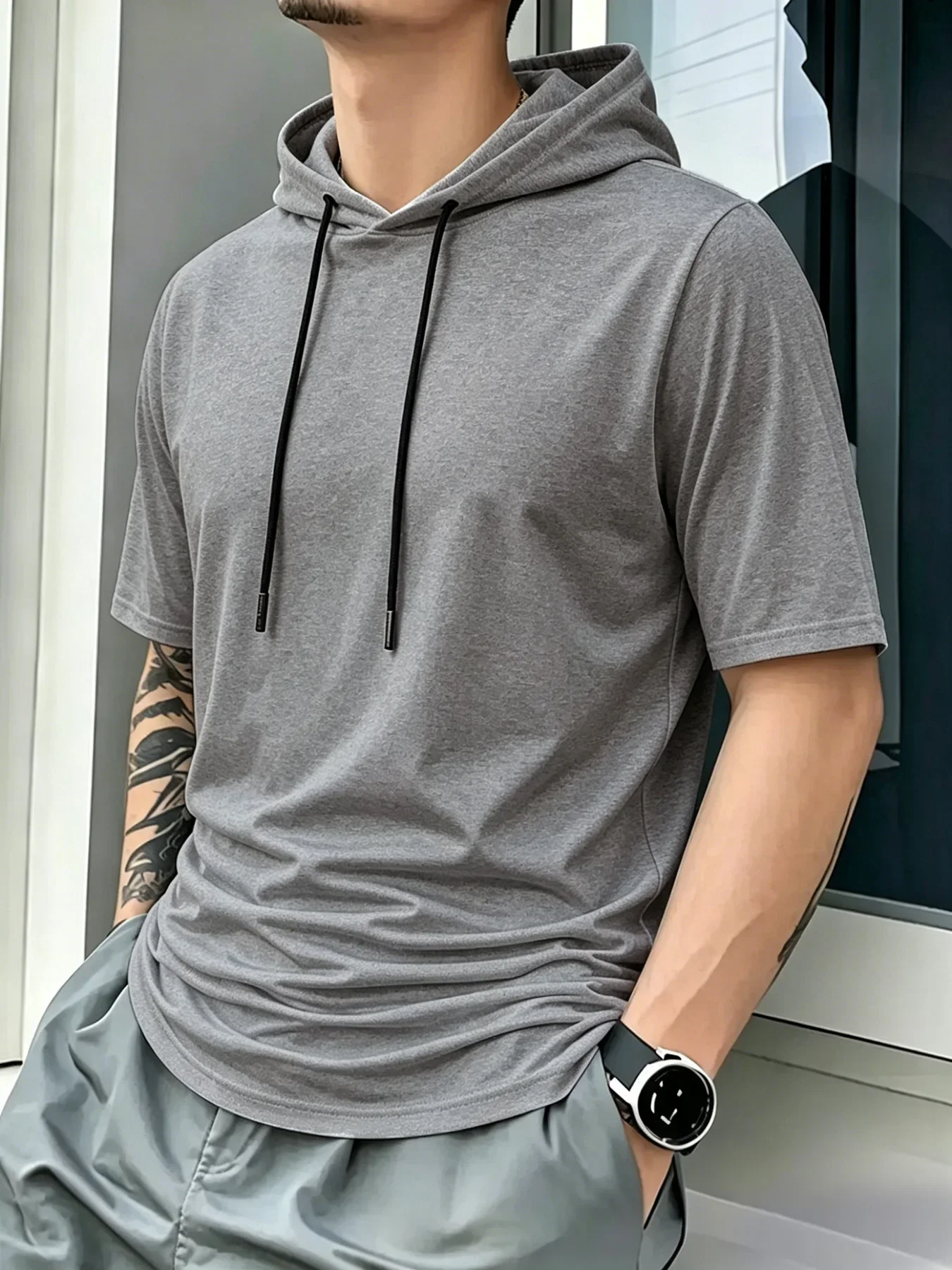 Herren-T-Shirt mit kurzen Ärmeln und Kapuze, atmungsaktiv, schnell trocknend, Anti-Pilling-Kapuze mit Kordelzug, lässiger Slim-Fit-Streetwear-Sportpullover – Detail 13