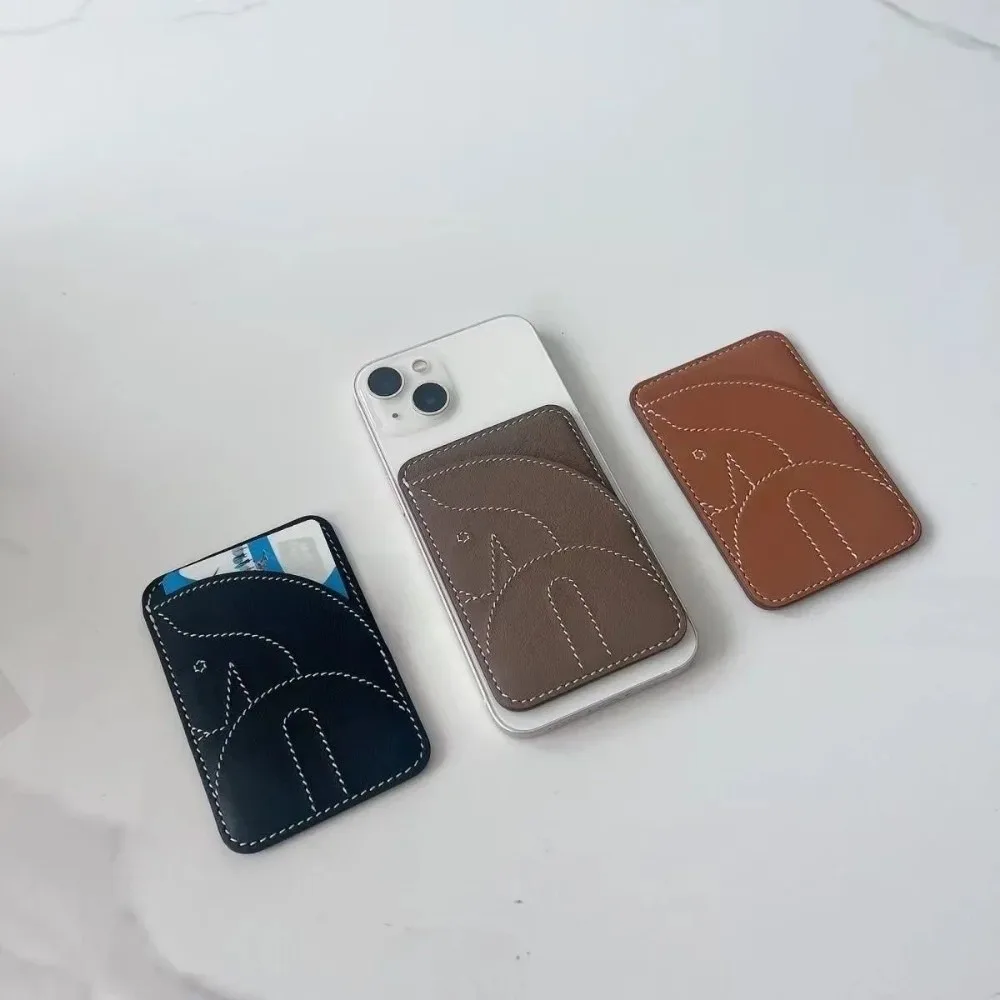 

Новый магнитный держатель для карт из ПУ, короткий, ручной работы, для визиток, с клейкой основой, скрытый, большой емкости, зажим для именных карт