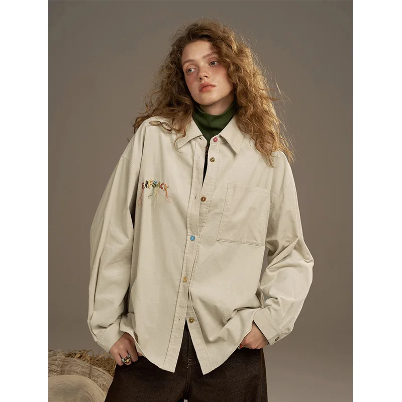 ELFSACK 2025 Autumn New Arrivals Casual Colorful Buttons Colorful Letter Pattern Large-Capacity Pocket Shirt For Woman