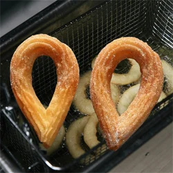 Crispy Fluffy Churros Sweet Circle Orginial Fry Sprinkle Powdered Sugar Model Food Display Props Shop Cart Snacks Shiit ASMR