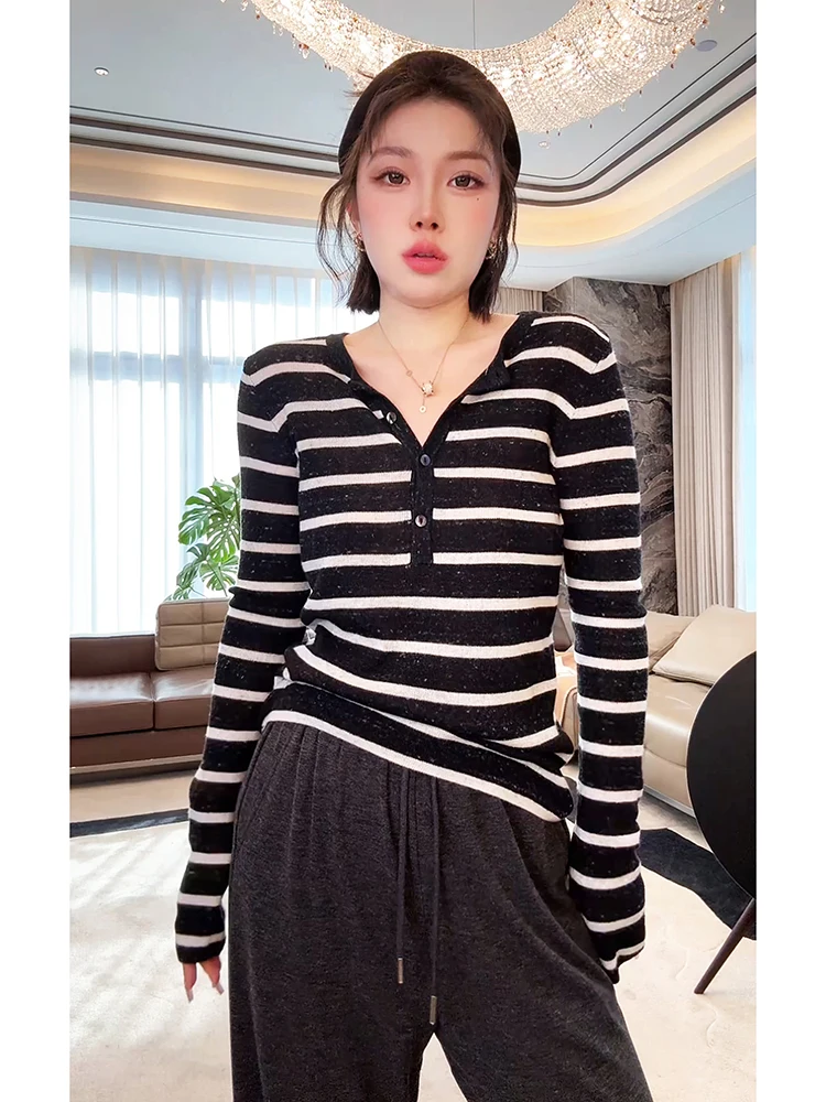 

Slim Fit Striped Knitted Linen Blend Base irt MEQA Spring Season Regular Sve Long Sve round Ne mid Length Sweater