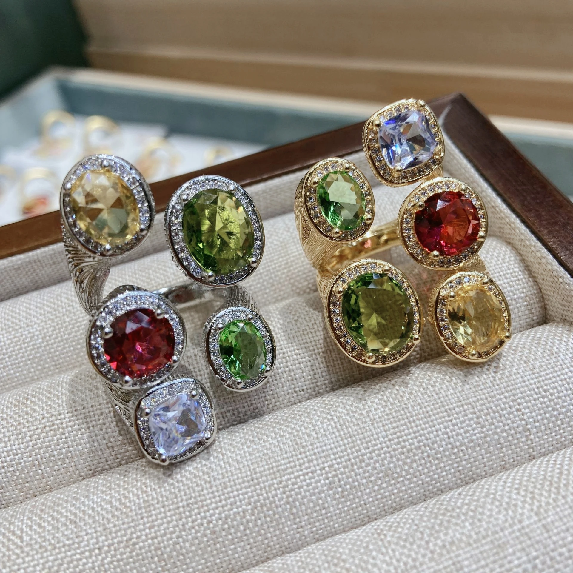 

Ele Retro Open Ring with Zirconia Faionable Exaggerated Personali Index Finger Ring for Women Daily Wear