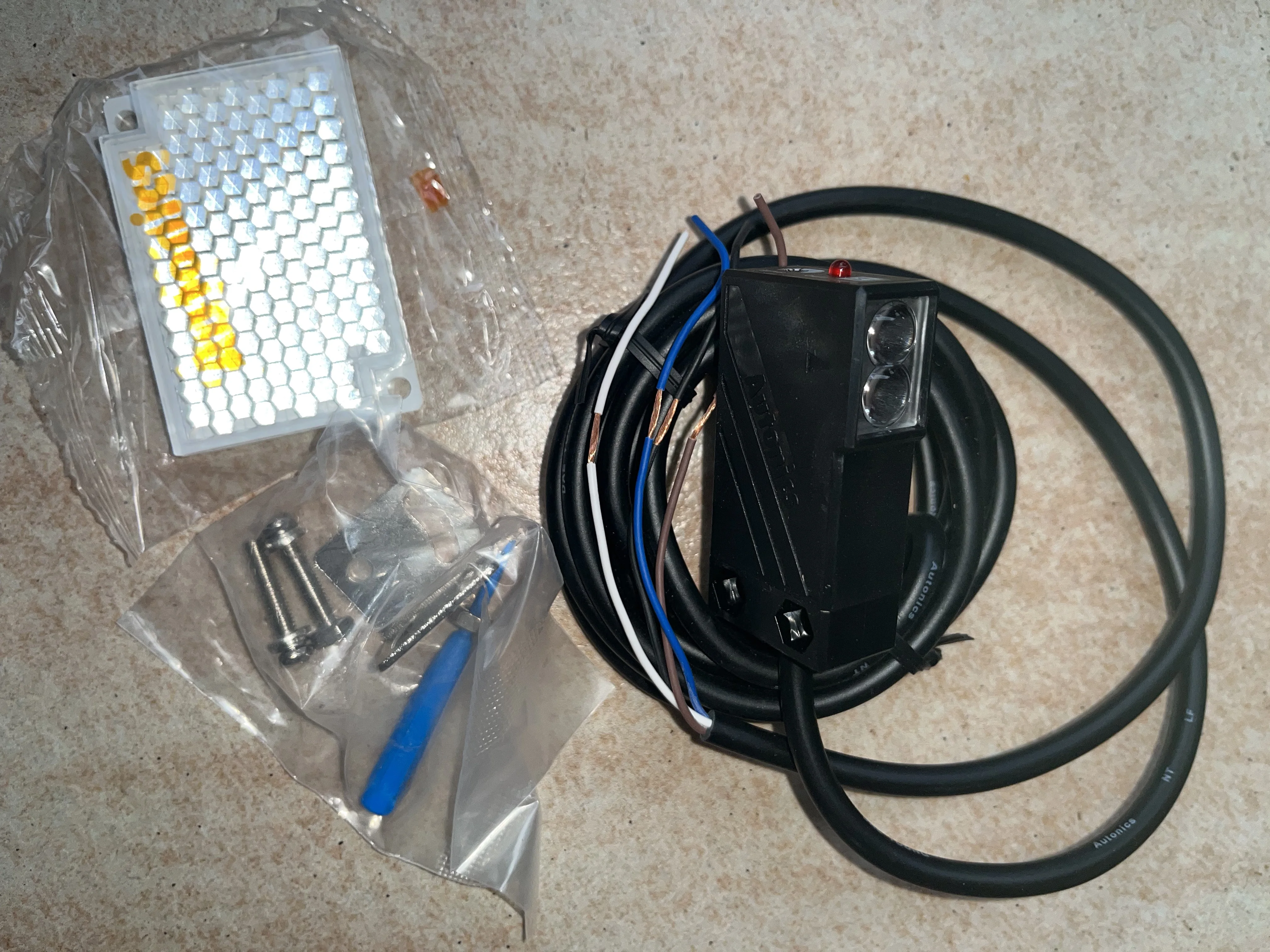 BMS2M-MDT BMS2M-MDT-P Autonics foto sensor Neue original