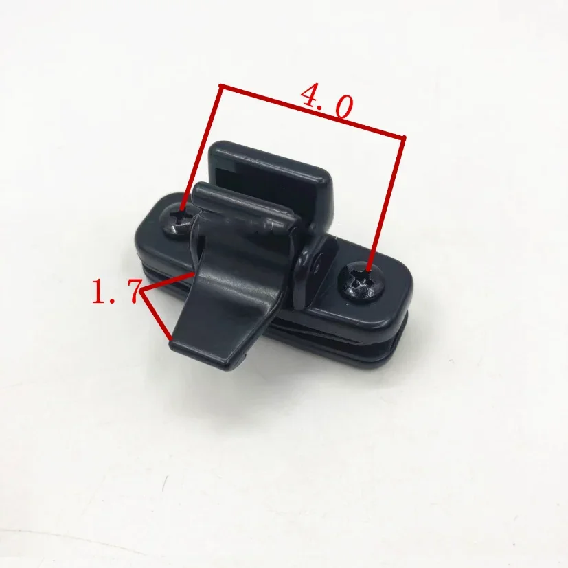 For excavator glass buckle Kobelco Hitachi Carter Komatsu Liugong Xugong Hyundai Sumitomo door and window push-pull buckle 4cm