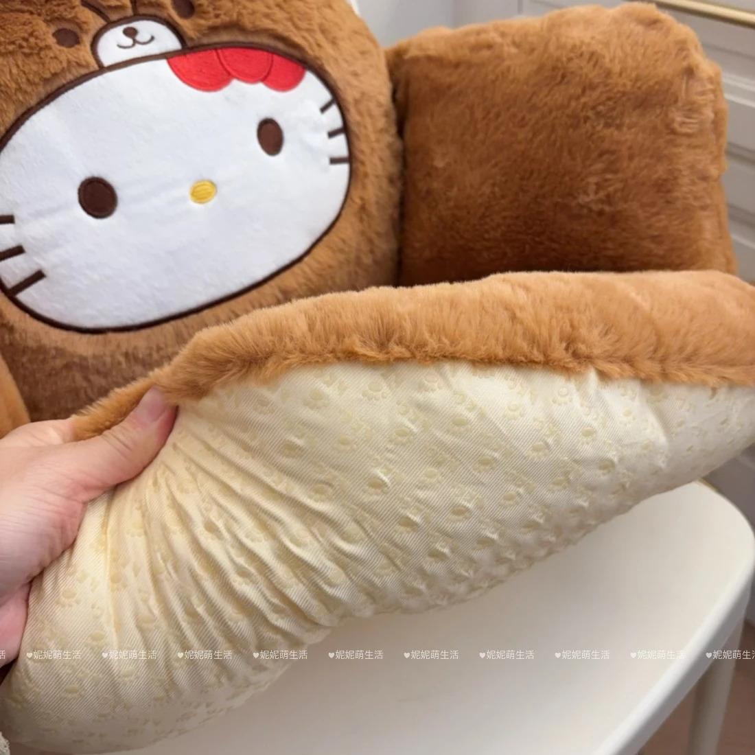 CUte Sanrio Winter Warm Hello Kitty My Melody Pluche Stoelkussen Zacht Cartoon Zitkussen Zitkussen Schattig Bureaustoelkussen