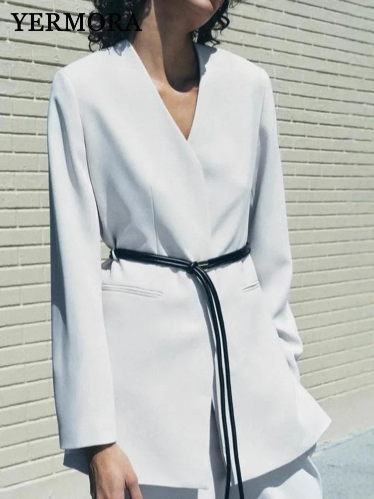 

YERMORA Beige Belted Pocket Casual Blazer For Women V-neck Long Sleeve Loose New Jacket Fashion Tide Spring Autumn 2025