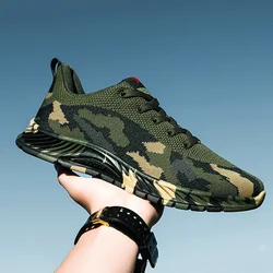 2023 Men's camouflage sneakers casual shoes lovers fashion breathable women outdoor sports light walking vulcanized flying shoes